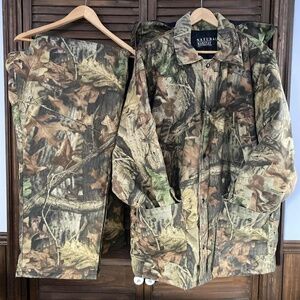 Hunting suit